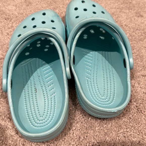 Used - Picture 2 of 3